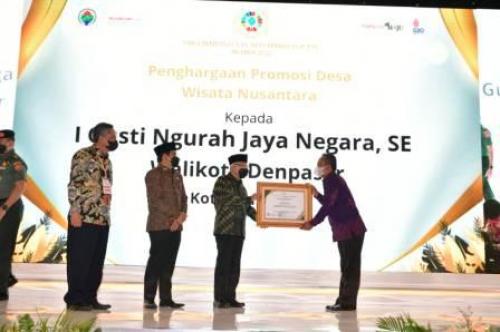 small_19Wali Kota Denpasar, I Gusti Ngurah Jaya Negara