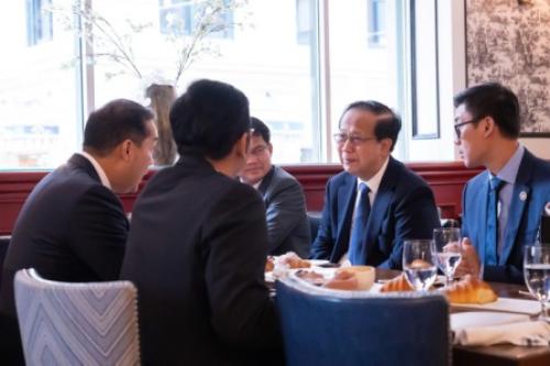 small_61Mendag-ktt-asean-2