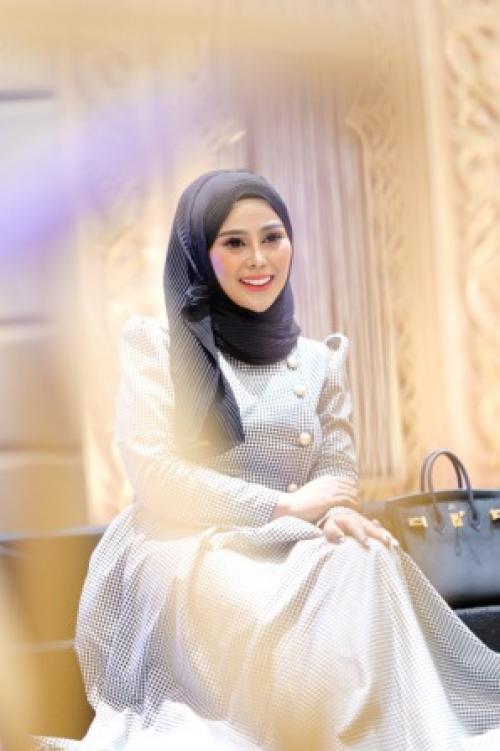 small_73Tika Sartika, pendiri Jglow Aesthetic Clinic02