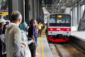 KAI Commuter Tetap Melayani Masyarakat, dan Imbau Jaga Keselamatan serta Fasilitas Publik