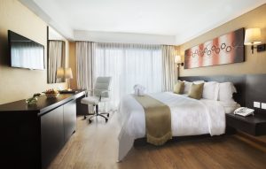 Follow akun Sosial Media Hotel Best Western Premier The Hive dan Dapatkan Diskon Hingga 15%