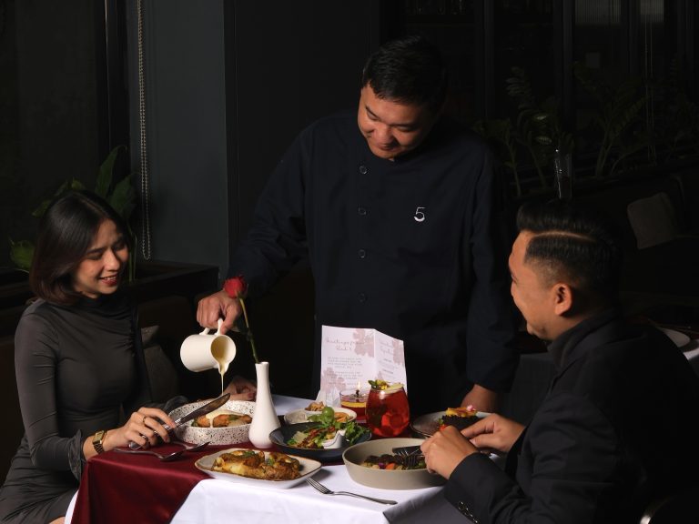 Rayakan Hari Valentine, Hotel Park 5 Simatupang Hadirkan Promo “Love Story” dengan Paket Menginap dan Romantic Dinner